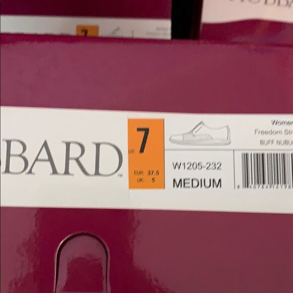 Samuel Hubbard Freedom Stroll Buff NuBuck Shoe Women Size 7M - Picture 9 of 12